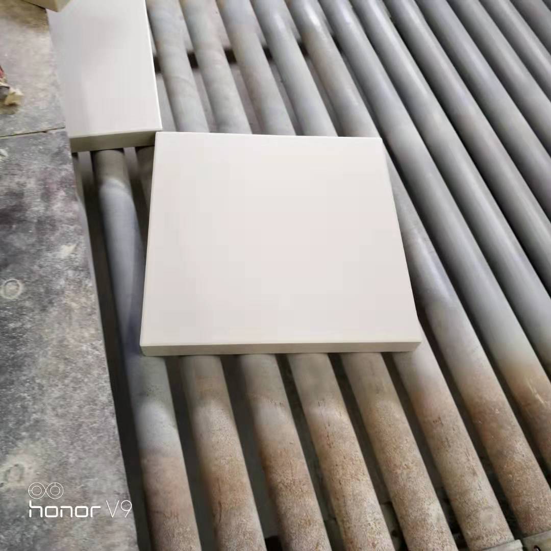 2019年哪一種規(guī)格的耐酸磚需求量大，焦作市眾光耐酸瓷業(yè)有限公司銷售部與生產(chǎn)部進行密切商討